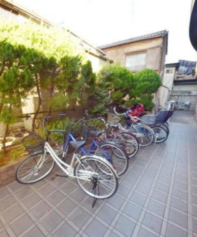 駐車場　駐輪場です