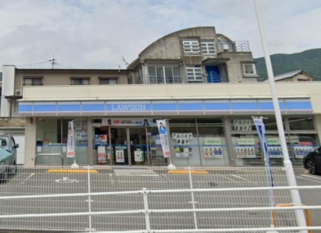 コンビニ　ローソン佐世保黒髪店（コンビニ）まで602m