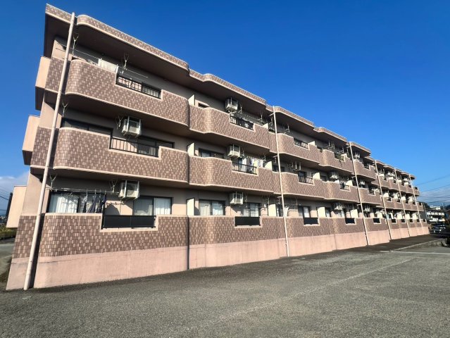 建物外観　日当たりの良い外観です