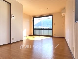居室・リビング　エアコン付き