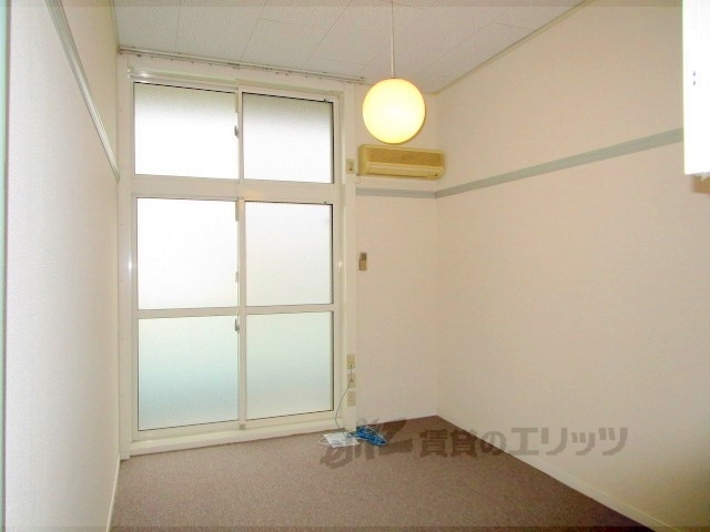 居室・リビング　洋室