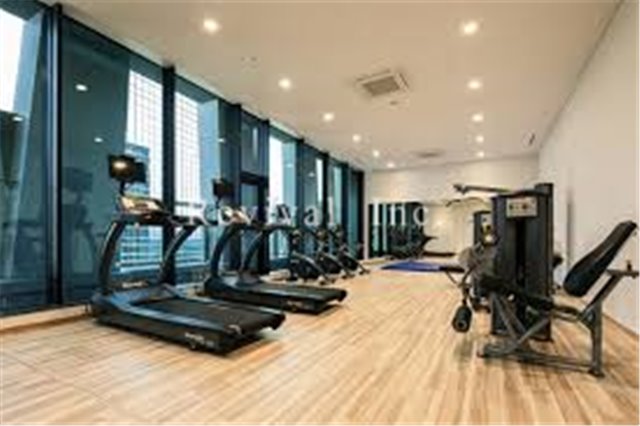 その他共有部分　ジムも完備でございます