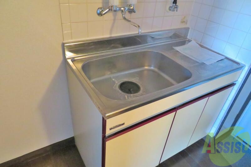 キッチン　一口コンロなど設置すれば手軽な料理もできそうですね