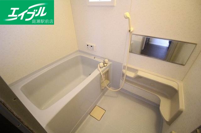 バス・シャワールーム　写真は同タイプのお部屋です