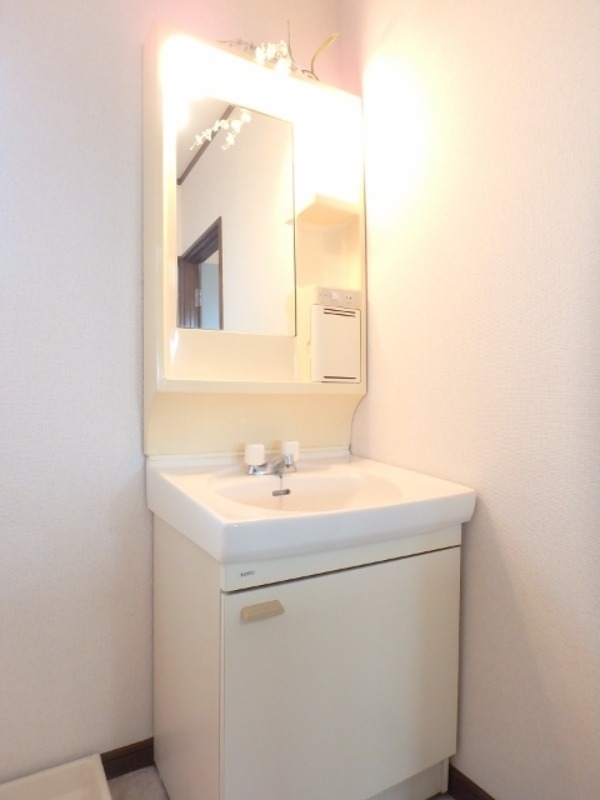 洗面設備　図面と現状に相違がある場合には現状を優先