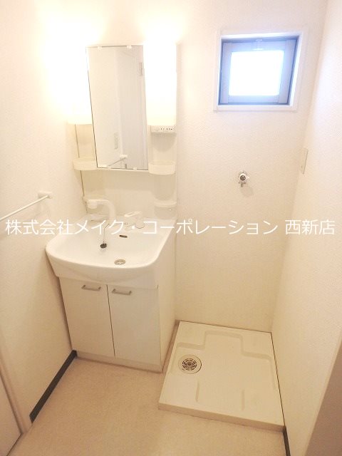 【福岡市城南区別府のアパートの洗面設備】