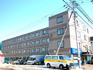 アムール東札幌の建物外観