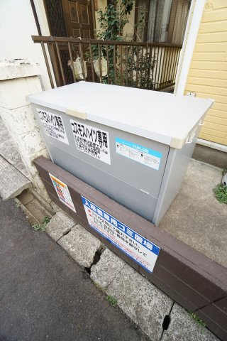 【千葉市中央区南生実町のアパートのその他共有部分】