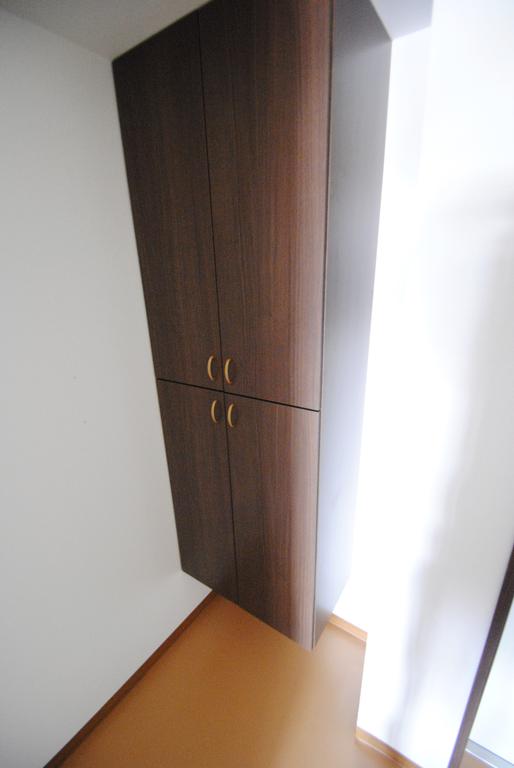 玄関　玄関収納もタップリです