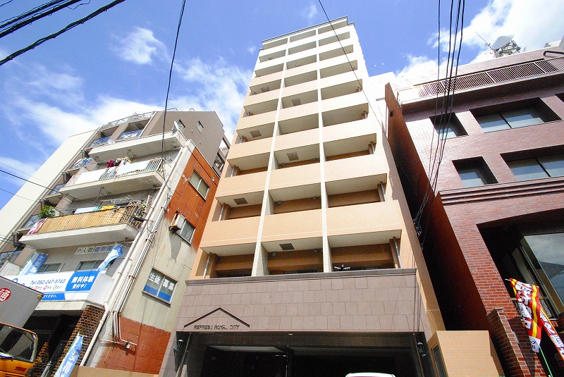 建物外観　重厚感のある外観です