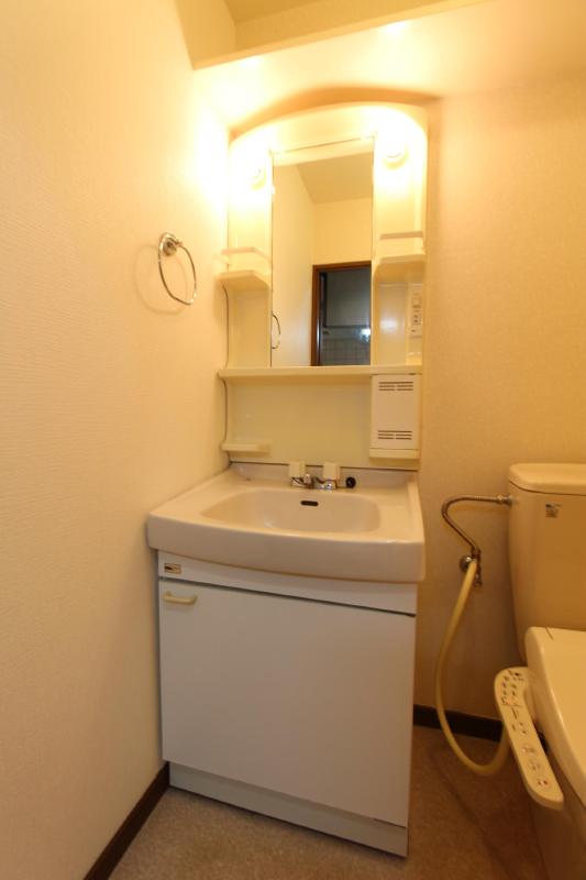 洗面設備　同タイプ・参考写真