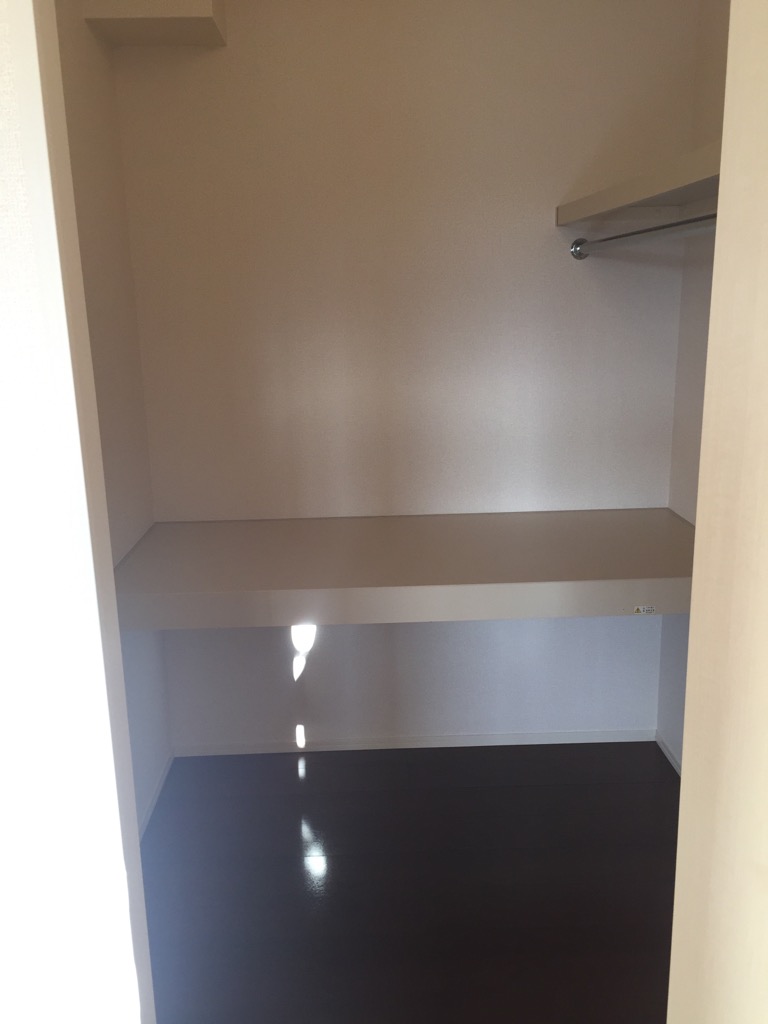 収納　ウォークインクローゼット