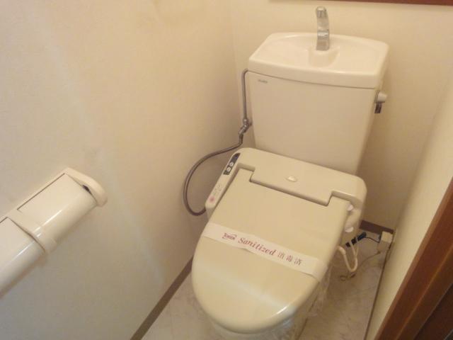 トイレ　シャワー付トイレ（イメージ）