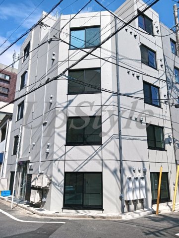 【SLB西新井の建物外観】