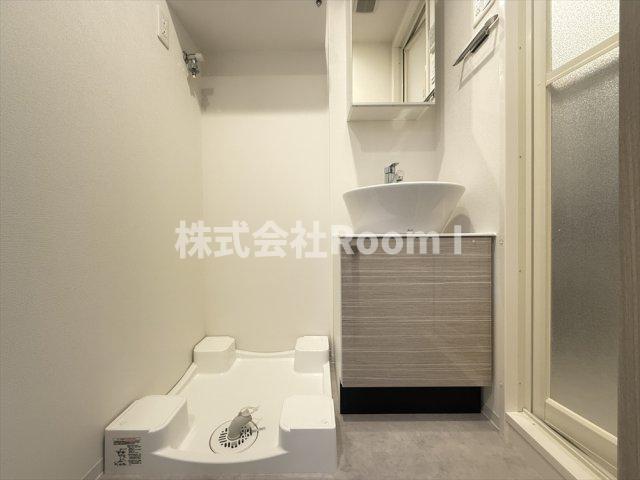 洗面設備　広い洗面スペース