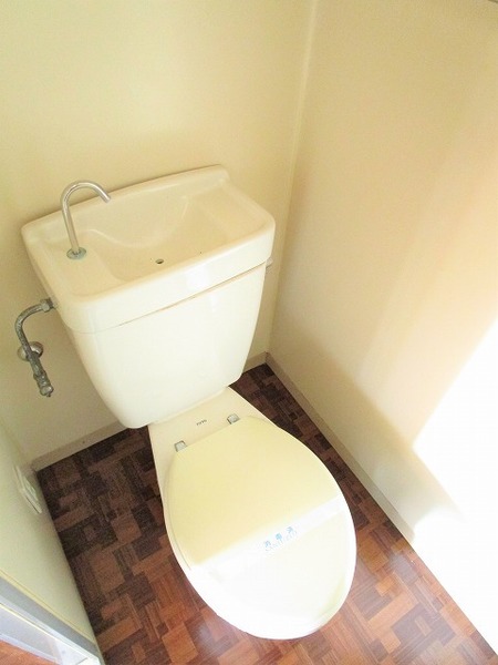 トイレ　トイレ