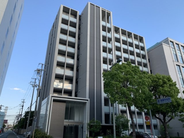 姫路市豊沢町のマンションの建物外観