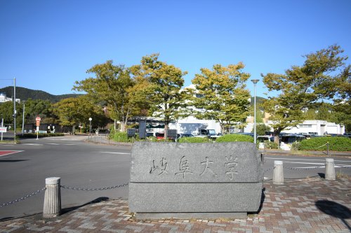 【イーグルハイツの大学・短大】