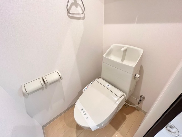 トイレ　シャワー付トイレ