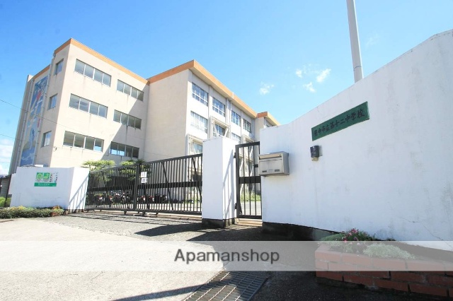 中学校　第十二中学校（中学校）まで417m