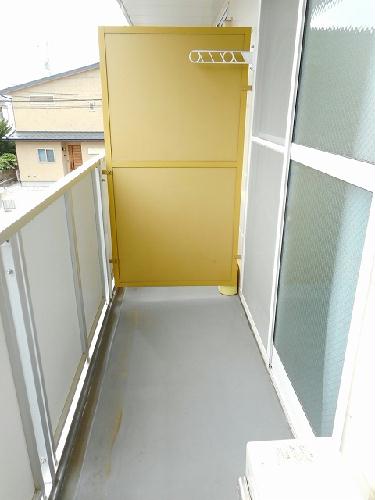 バルコニー　洗濯物を外干しできます