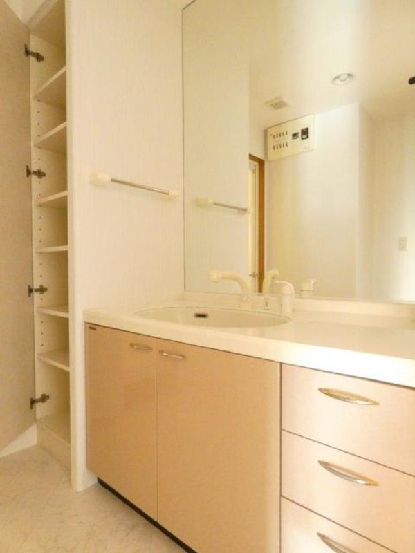 洗面設備　図面と現状に相違がある場合には現状を優先