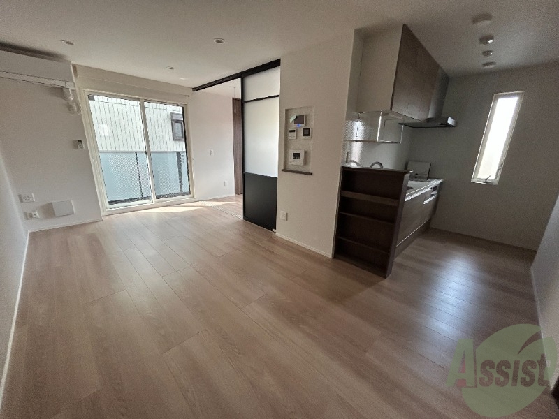 居室・リビング　１２．１帖のリビングです。広々としていますね。