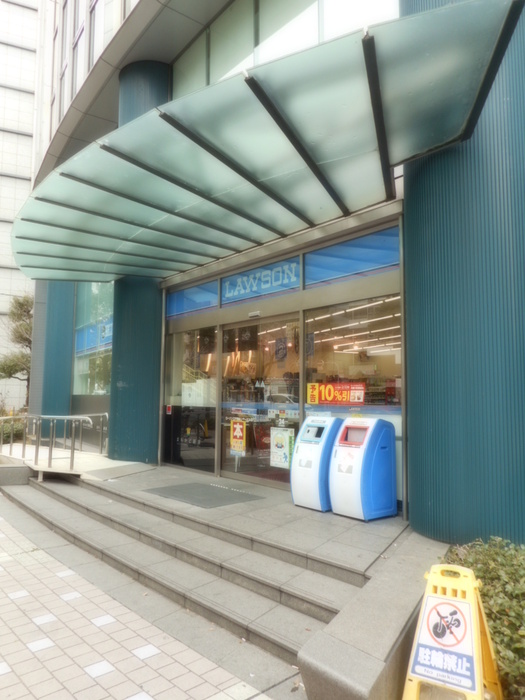 コンビニ　ローソン（コンビニ）まで140m