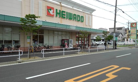 スーパー　平和堂 中小田井店（スーパー）まで324m