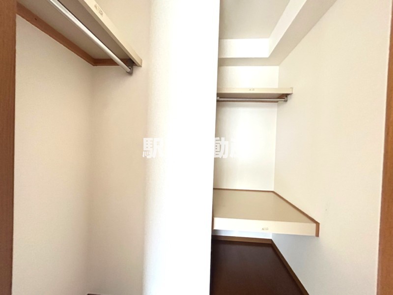 収納　ウォークインクローゼットです♪