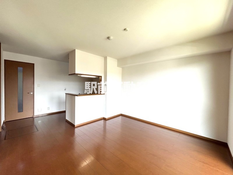 居室・リビング　１２帖のリビングです☆