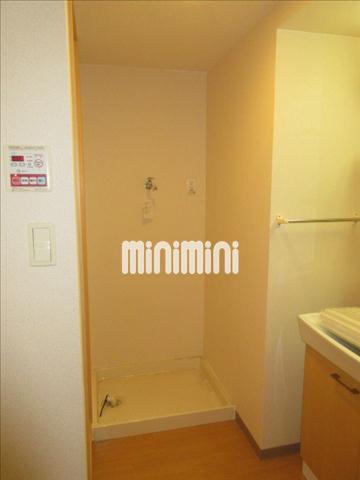 その他部屋・スペース　洗濯機置き場は室内にあります。