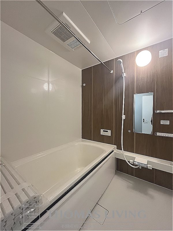 バス・シャワールーム　※建築中のため、同シリーズの写真をご参照ください。