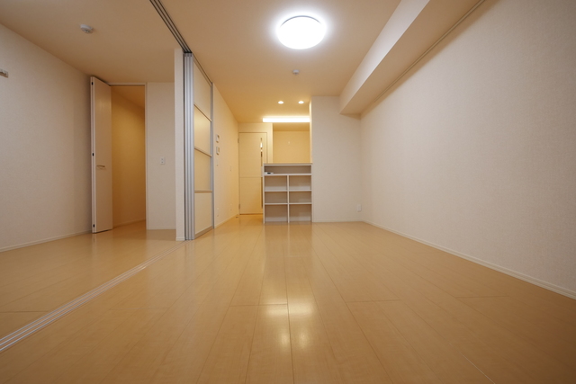 居室・リビング　★広々としたお部屋です★