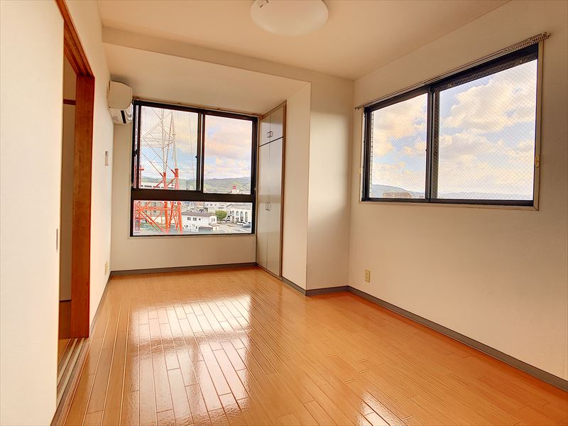 居室・リビング　※写真は同物件の別部屋です