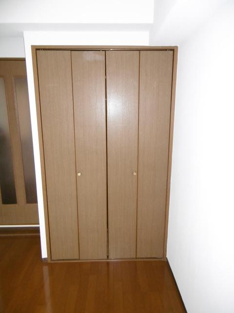 収納　お問い合わせはリプロ神戸西店まで。０７８ ９７６ ０８８８