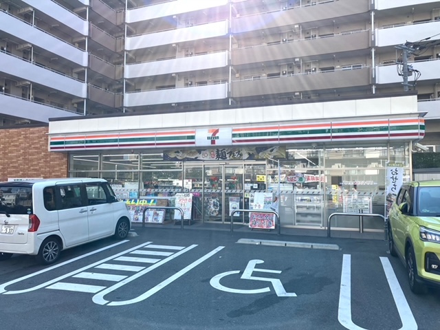 コンビニ　セブンイレブン八幡清納店（コンビニ）まで474m