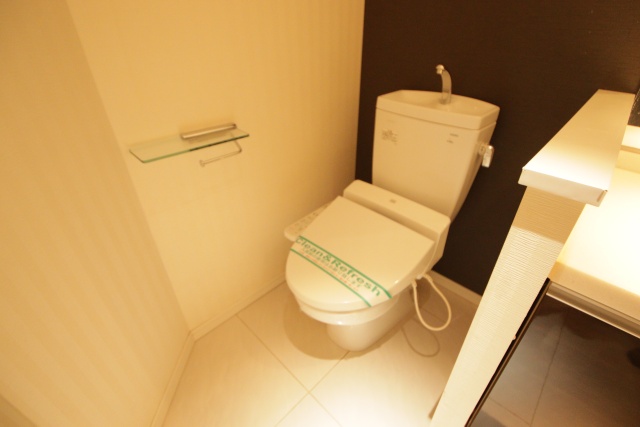 トイレ　別室の参考写真です。※現況優先