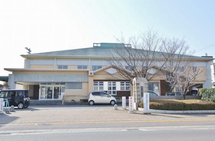 小学校　徳島市富田小学校（小学校）まで876m