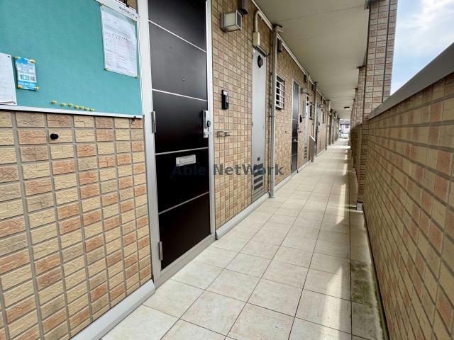 エントランス　エントランス部分