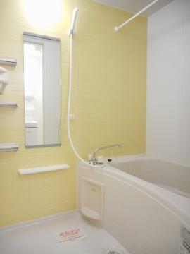 バス・シャワールーム　乾燥機能付きバス