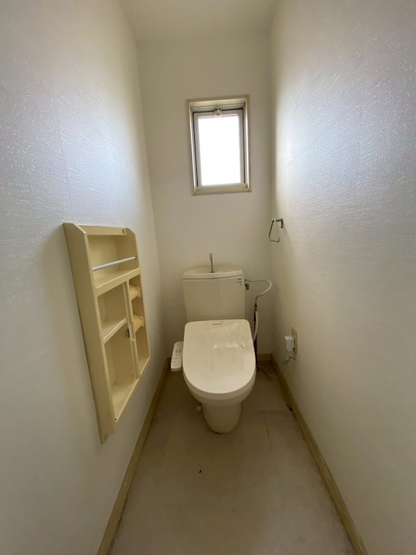 トイレ　現況優先