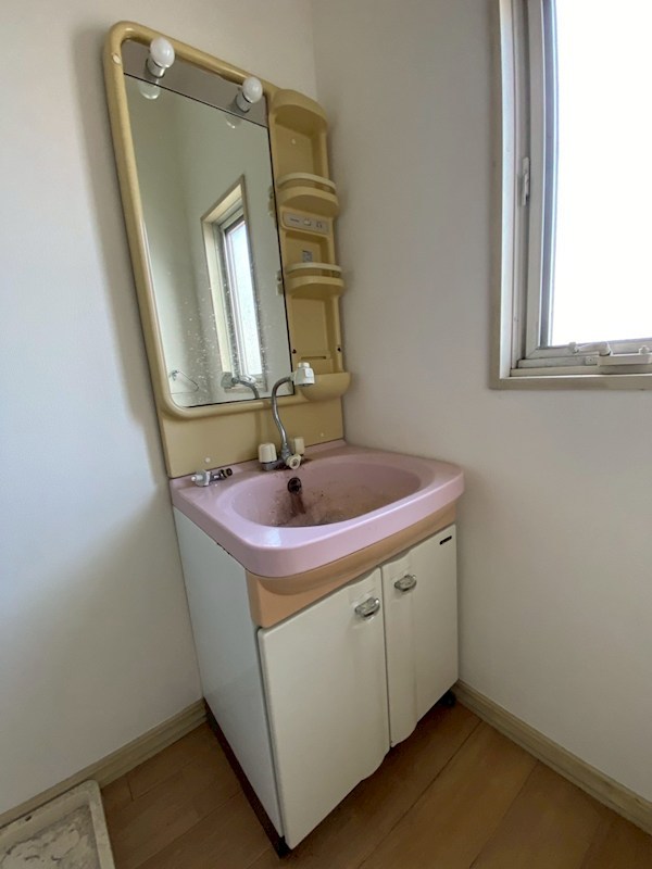 洗面設備　現況優先