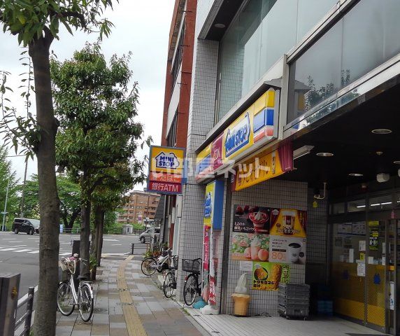 コンビニ　ミニストップ長町1丁目店（コンビニ）まで693m