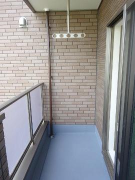 　バルコニー　ベランダ