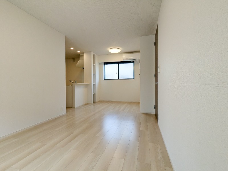 居室・リビング　図面と現状に相違がある場合には現状を優先