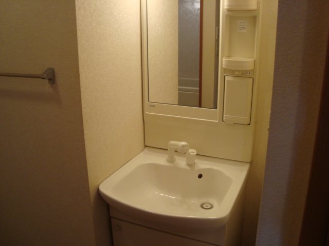 洗面設備　洗髪洗面化粧台