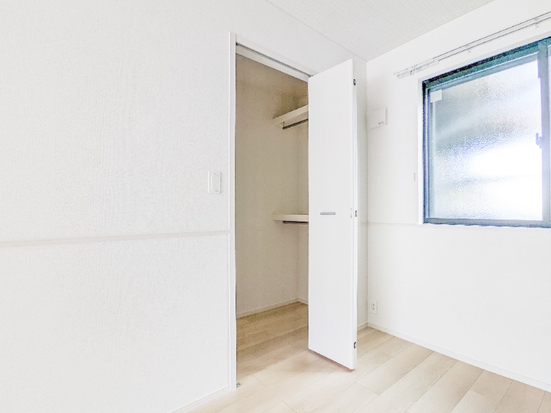 収納　図面と現状に相違がある場合には現状を優先