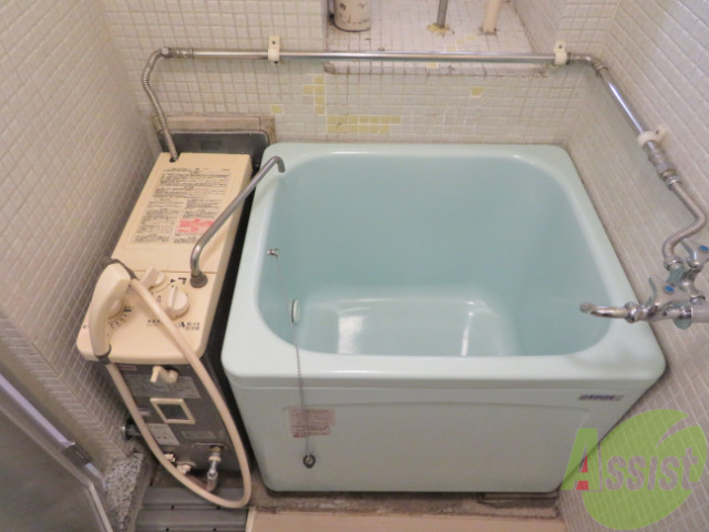 バス・シャワールーム　疲れた時はゆっくり湯船につかってみてはいかがでしょうか。