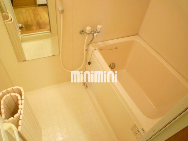 バス・シャワールーム　１日の疲れを癒すバスルーム